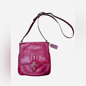 Vinatge Coach Legacy Flap Red Leather Crossbody Messenger Handbag 9592